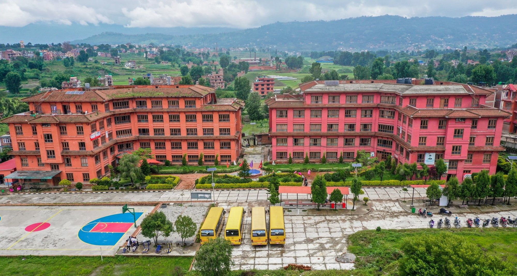 Khwopa College