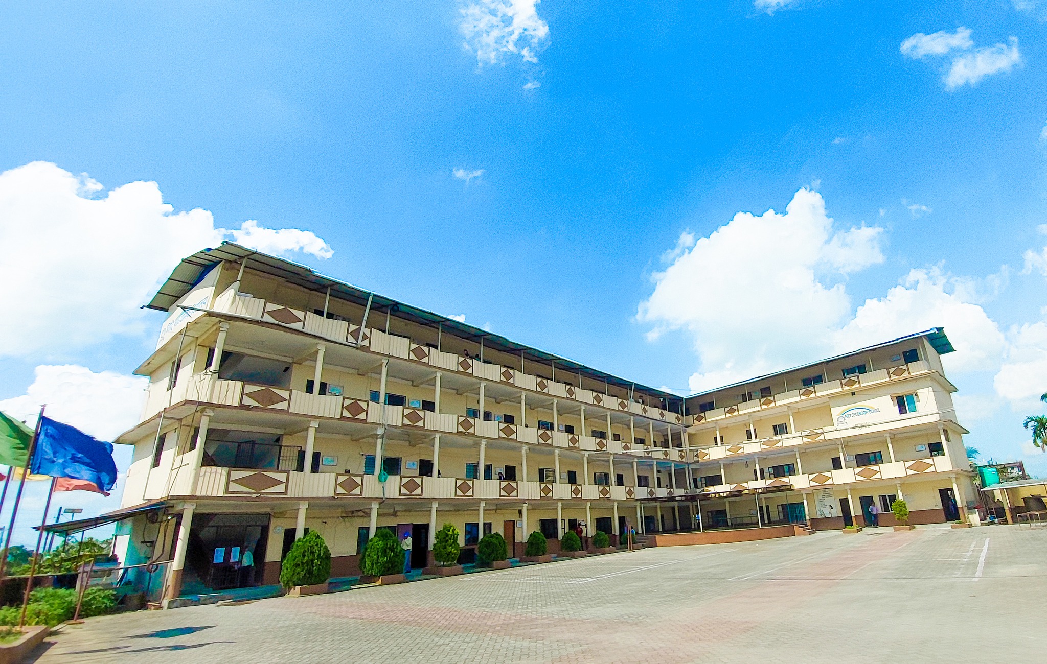 Nidi Secondary School